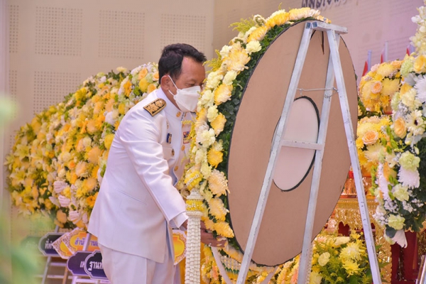 จังหวัดพังงา จัดพิธีวางพวงมาลาถวายราชสักการะ สมเด็จพระนเรศวรมหาราช เนื่องในวันคล้ายวันสวรรคต