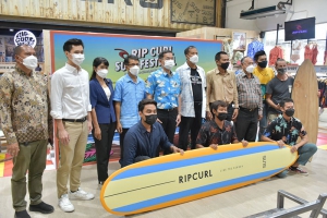 จังหวัดพังงา พร้อมเปิดฤดูกาลโต้คลื่น SURF FESTIVAL ผลักดัน &ldquo;เมืองเขาหลัก&rdquo; สู่การเป็น Surf Town Destination แห่งแรกของไทย