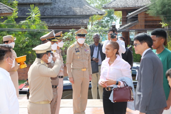 ผู้ว่าฯพังงา เฝ้ารับเสด็จพระราชาธิบดีเลตซีที่ 3 แห่งราชอาณาจักรเลโซโท