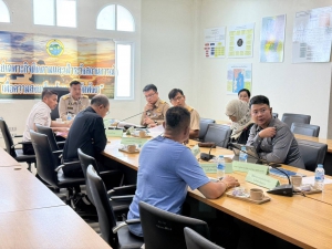 รองผู้ว่าฯ พังงา ประชุมหน่วยงานที่เกี่ยวข้อง จัดรูปแบบการวางเครื่องยืนยันตัวตนท่าเรืออัจฉริยะ