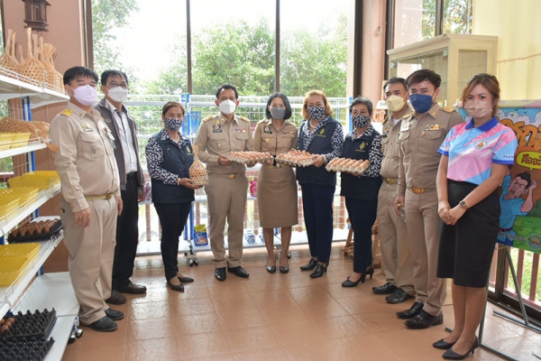 ผู้ว่าราชการจังหวัดพังงา นำคณะกรรมการลงพื้นที่ตรวจเยี่ยมและติดตามการพัฒนาโรงเรียนเยาววิทย์ จังหวัดพังงา