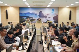 จังหวัดพังงา ประชุมคณะกรรมการรักษาความมั่นคงและความสงบเรียบร้อยระดับจังหวัด และคณะกรรมการศูนย์อำนวยการป้องกันและปราบปรามยาเสพติดจังหวัดพังงา และคณะกรรมการอำนวยการและคณะทำงานขับเคลื่อนการดำเนินงานความมั่นคงตามนโยบายรัฐบาลจังหวัดพังงา