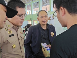 เลือกตั้งล่วงหน้าจังหวัดพังงาคึกคัก ประชาชนตื่นตัวมารอใช้สิทธิตั้งแต่ก่อนเปิดคูหา