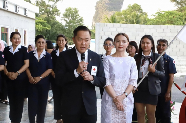 เหล่ากาชาดจังหวัดพังงา มอบรางวัลใหญ่ให้ผู้โชคดีที่ถูกรางวัลสลากกาชาด ประจำปี 2567