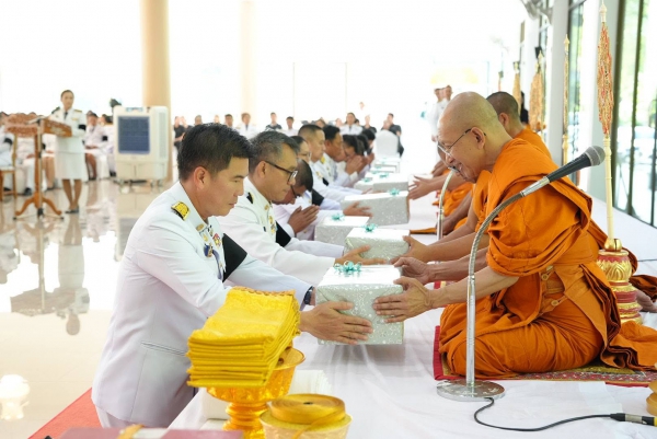 ผู้ว่าฯ พังงา นำข้าราชการและประชาชนทุกหมู่เหล่า บำเพ็ญกุศลในวาระครบ 7 วัน สัตตมวาร ถวายเป็นพระกุศลแด่ สมเด็จพระเจ้าลูกเธอ เจ้าฟ้าพัชรกิติยาภาฯ