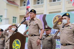 ผู้ว่าฯพังงา ปล่อยแถวชุดปฏิบัติการจัดระเบียบสังคมและปราบปรามผู้มีอิทธิพล