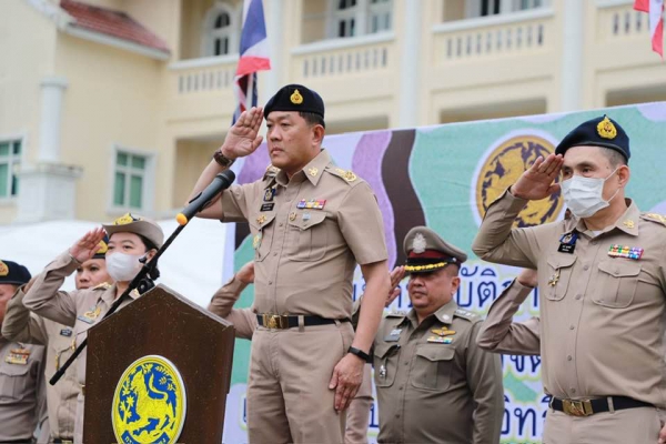 ผู้ว่าฯพังงา ปล่อยแถวชุดปฏิบัติการจัดระเบียบสังคมและปราบปรามผู้มีอิทธิพล