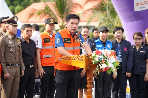 พังงา ปล่อยขบวนรถรณรงค์ป้องกันและลดอุบัติเหตุทางถนนและทางน้ำช่วงเทศกาลสงกรานต์ พ.ศ.2569