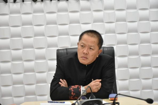 ผู้ว่าฯพังงาและภาคเอกชน หารือเตรียมโครงการนำเข้าที่ประชุม กรอ.
